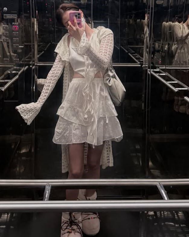 사진= 한소희 SNS