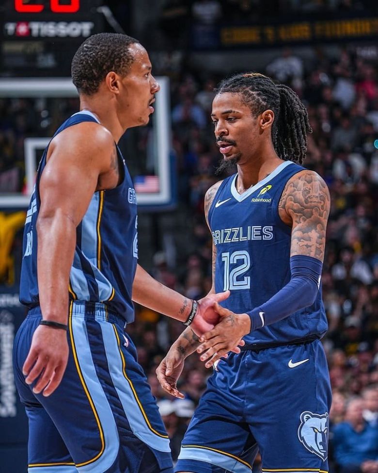 자 모란트(오른쪽) 사진=멤피스 공식 SNS 캡처