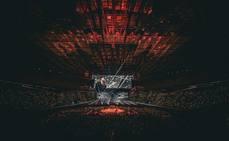 밴드 데이식스가 18일 서울 송파구 올림픽공원 KSPO DOME에서 세 번째 월드투어 '포에버 영' 피날레 인 서울의 마지막날 공연을 열었다. JYP엔터테인먼트 제공.