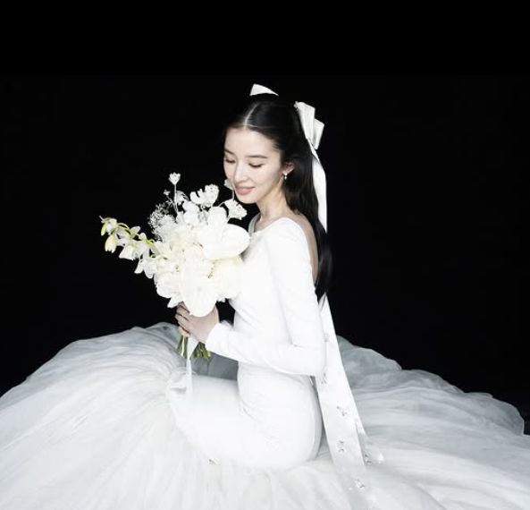 사진= 아이린 SNS