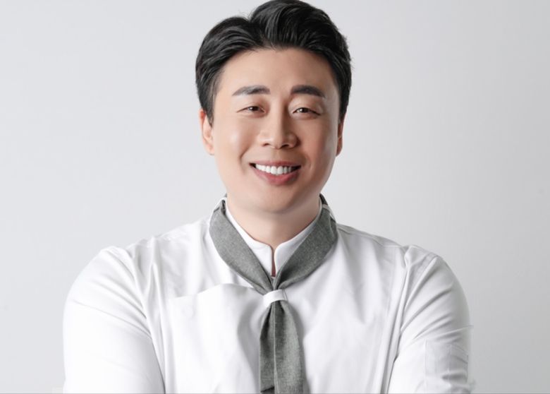 유튜브 채널 장사의 신을 운영 중인 사업가 은현장 대표는 가짜뉴스로 인해 약 100억원의 사업적 손해를 입었다고 주장했다. 현재 변호사비 약 5억원을 비롯해 15억 원에 달하는 비용을 들여 적극 대응중이다.