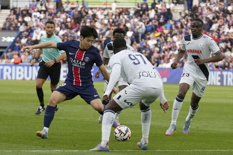 2025 국제축구연맹(FIFA) 클럽월드컵이 개막한 가운데 이강인(PSG)과 김민재(바이에른 뮌헨)의 희비가 엇갈렸다. 사진=AP/뉴시스