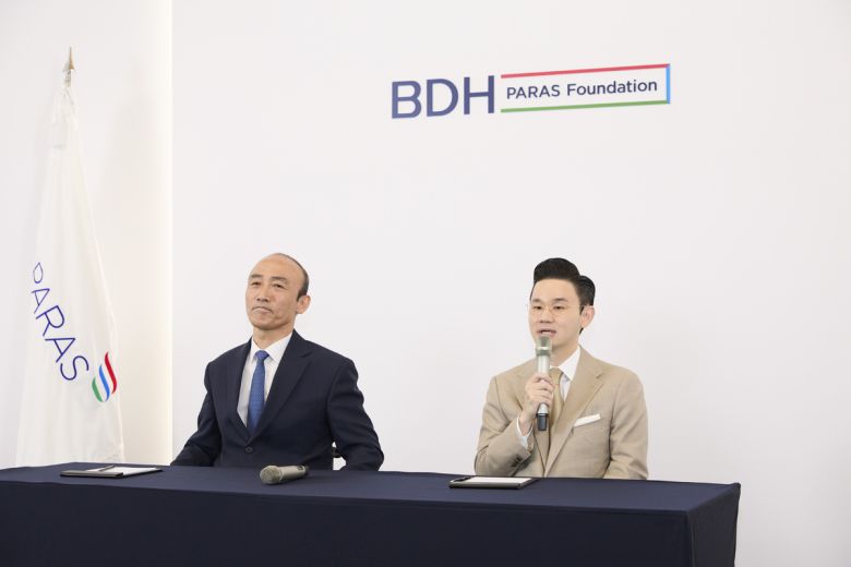 정지완 대한장애인체육회 회장과 배동현 BDH재단 이사장이16일 서울 중구 명동 알로프트호텔에서 열린 2025 서울 국제패럴림픽위원회(IPC) 정기총회 관련 기자회견에서 취재진의 질문에 답하고 있다. 사진=대한장애인체육회 제공