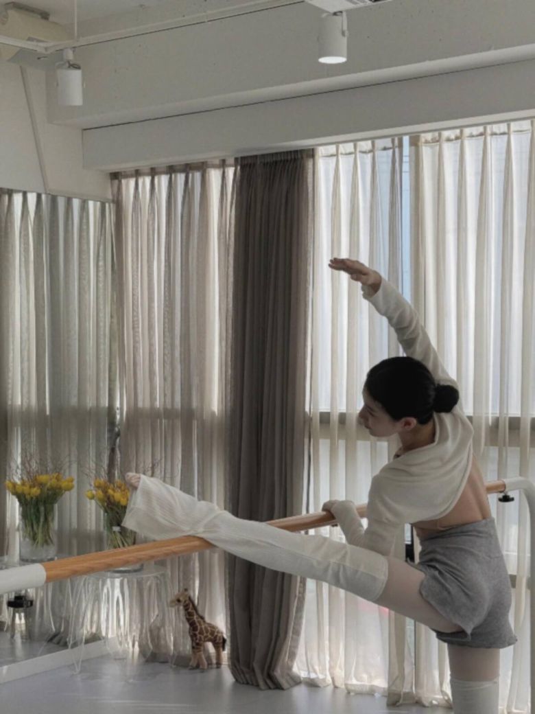 가수 겸 배우 수지.  사진 = 수지 SNS 계정