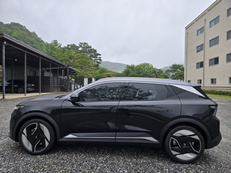 세닉 측면부. 이정인 기자