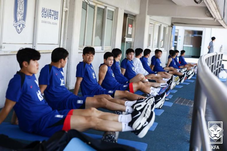 홍명보 감독이 이끄는 한국 축구대표팀이 12일 성남종합운동장에서 훈련을 하고 있다. 사진=KFA 제공
