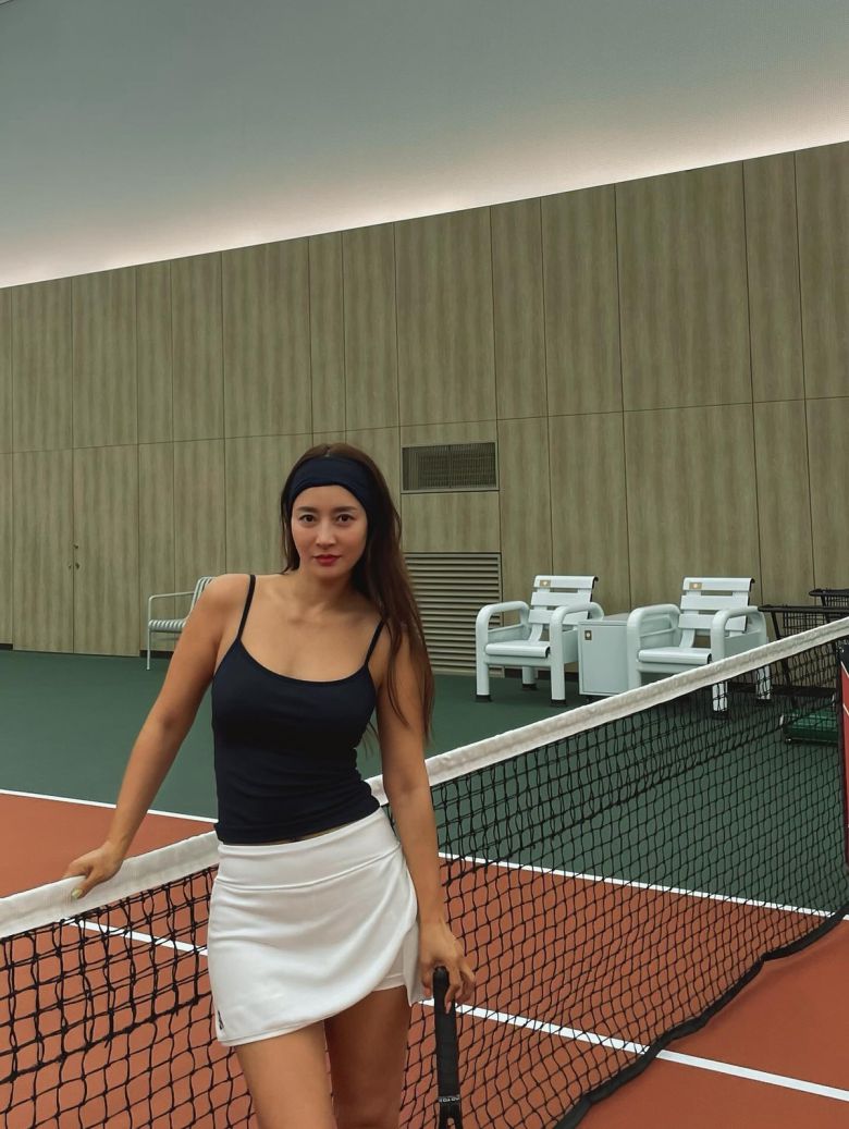 가수 황보.  사진 = 황보 SNS 계정