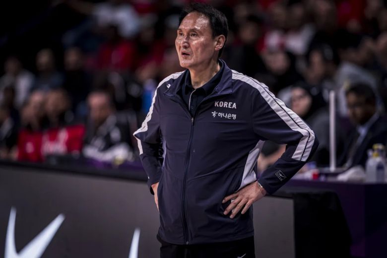 한국 남자 농구 대표팀 안준호 감독. 사진=국제농구연맹(FIBA) 제공