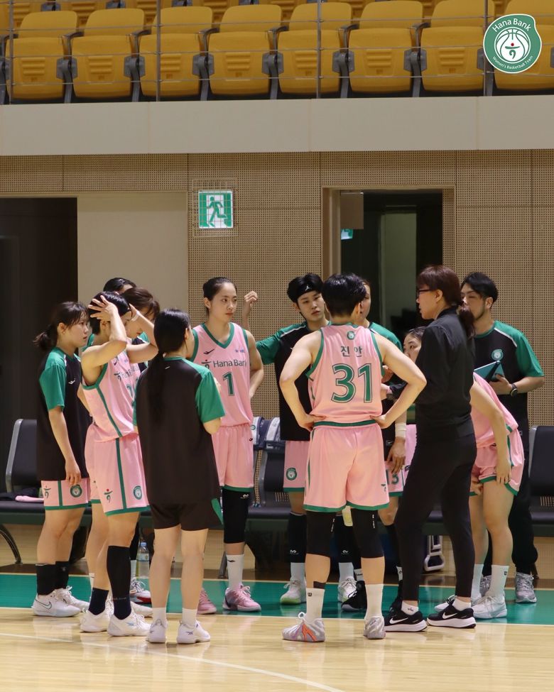 사진=하나은행 구단 사회관계망서비스(SNS)