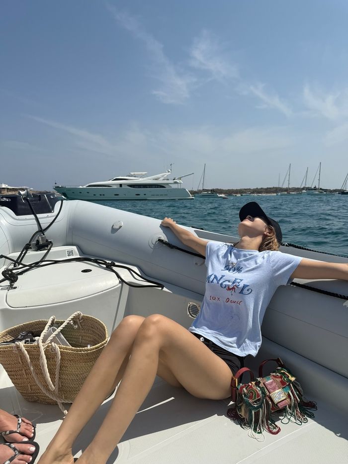 사진 = 리사 SNS 계정