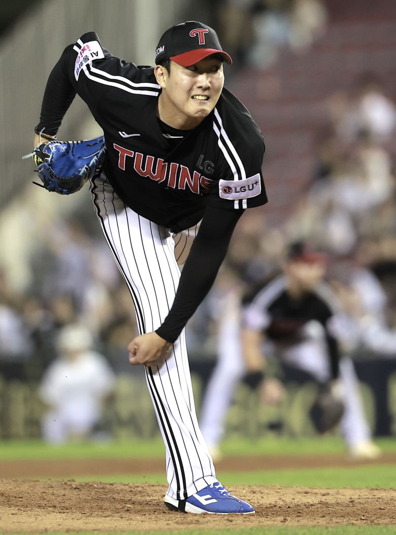 LG 손주영이 마운드에서 역투하고 있다. 사진=뉴시스