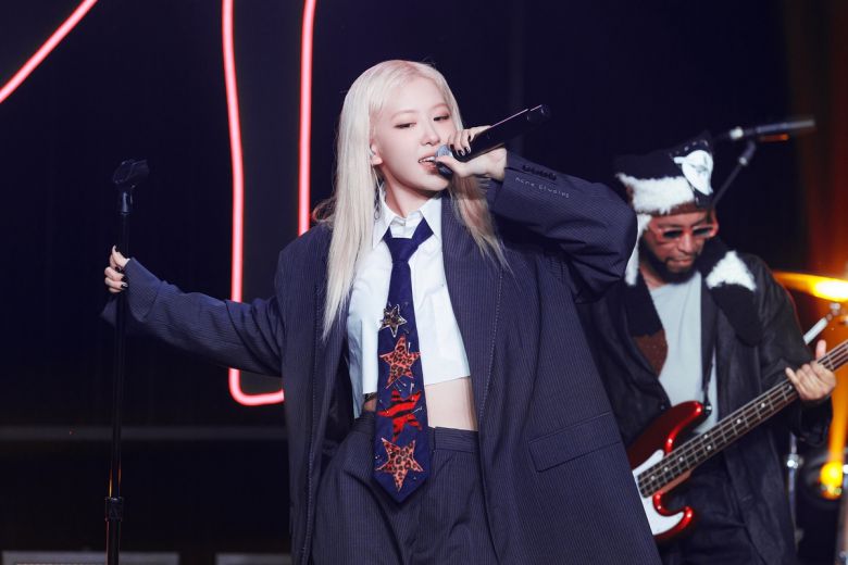 가수 로제. 더블랙레이블 제공