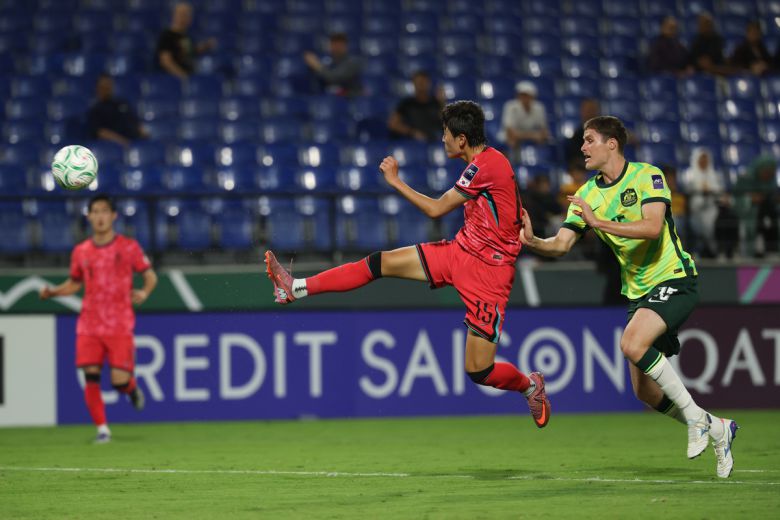 18일 호주전에서 선제골을 넣는 백가온. 사진=대한축구협회 제공