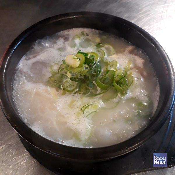 대전 ‘팔도육개장’의 곰탕. ⓒ한우자조금관리위원회