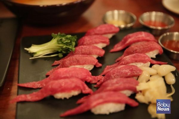 광장동 ‘이백’의 한우 육회 초밥. 사진제공 류성용 님. ⓒ한우자조금관리위원회