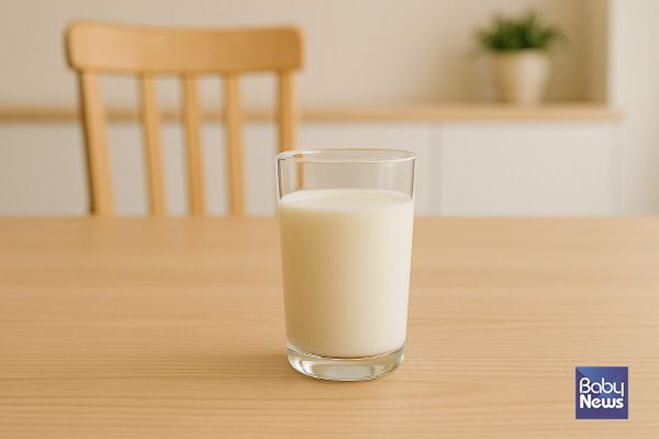 우유는 단백질, 탄수화물, 지방, 무기질, 비타민 등 5대 필수 영양소를 모두 포함하고 있는 대표적인 건강 식품이다. ⓒ우유자조금관리위원회