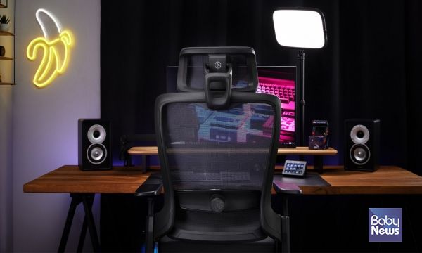 엘가토, 크리에이터를 위한 프리미엄 스튜디오 체어 ‘엠브레이스(Embrace)’ 공개. ⓒ엘가토