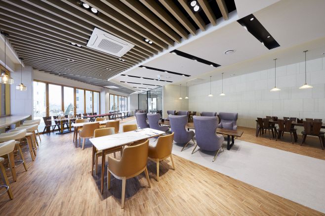 백학자유로리조트 레스토랑/ 백학자유로리조트 제공