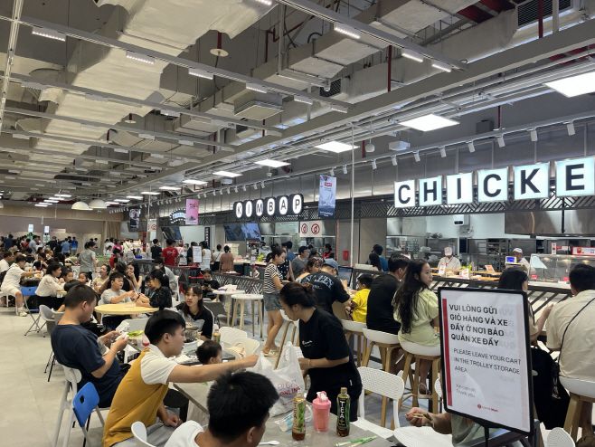 롯데몰 웨스트레이크 내 롯데마트의 '요리하다 키친'/하노이 정리나 특파원