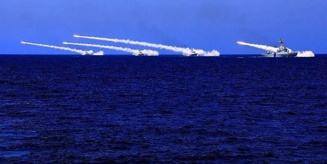 중국 인민해방군 해군이 최근 보하이 해역에서 실시한 군사훈련 장면. 한국이 지난 1일부터 인천상륙작전 기념행사에 대응하기 위한 훈련으로 보인다./중국 국방부 웨이신.