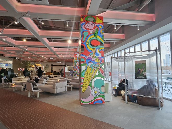 LG전자 체험 공간 '그라운드220' 전경./정문경 기자