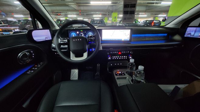 아이오닉 9의 1열 모습./김정규 기자