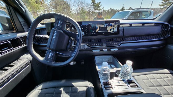 타스만 1열 모습./김정규 기자