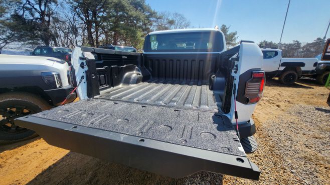 타스만 적재함의 모습./김정규 기자