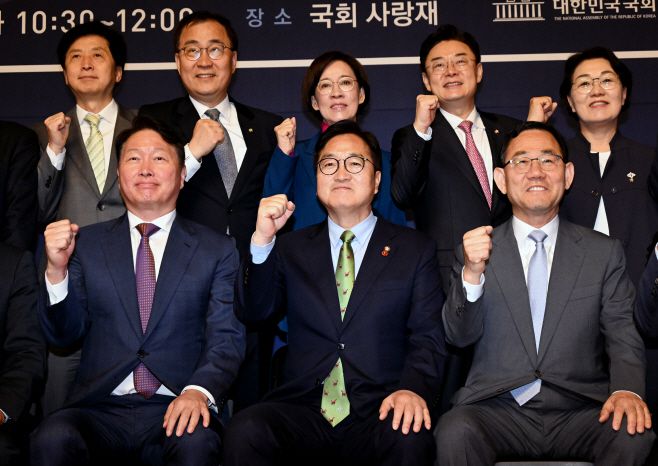 아시아투데이