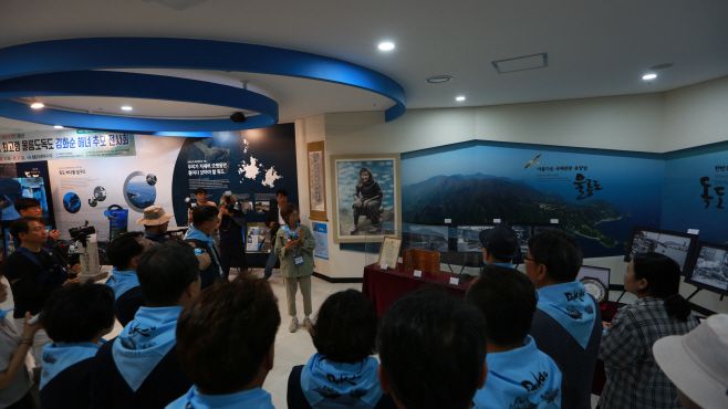 지난10일 해양연구기지에서 국내 최고령 울릉도 독도 고 김화순 해녀 추모전시회가 개최됐다./울릉도독도해양연구기지