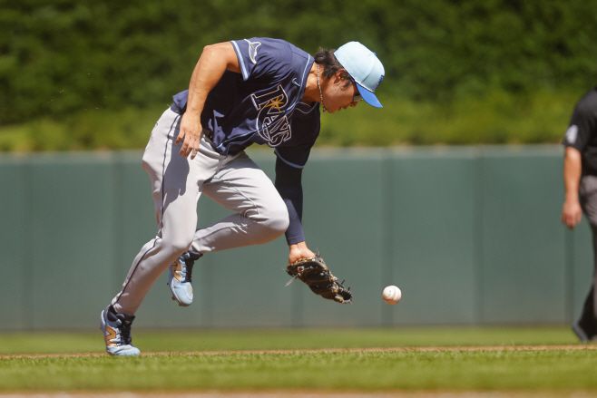 김하성이 수비 훈련을 소화하고 있다. /AP 연합뉴스