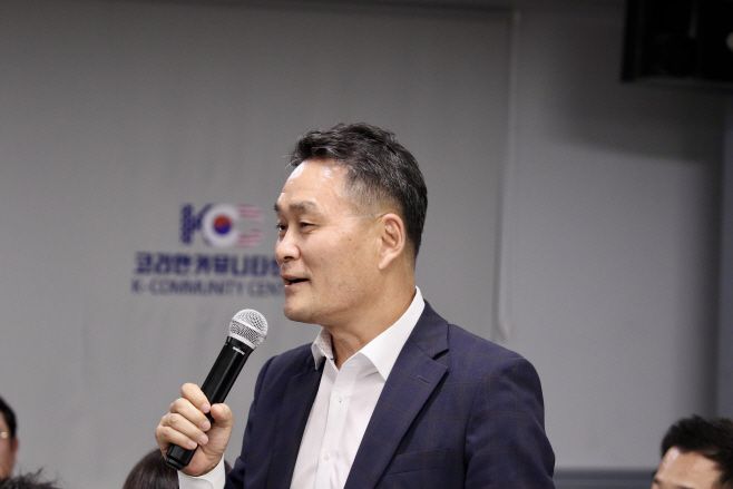 조기중 미국 워싱턴주재 한국대사관 총영사가 7월 8일(현지시간) 미국 버지니아주 한인커뮤니티센터에서 진행된 한 행사에서 연설하고 있다./하만주 워싱턴 특파원