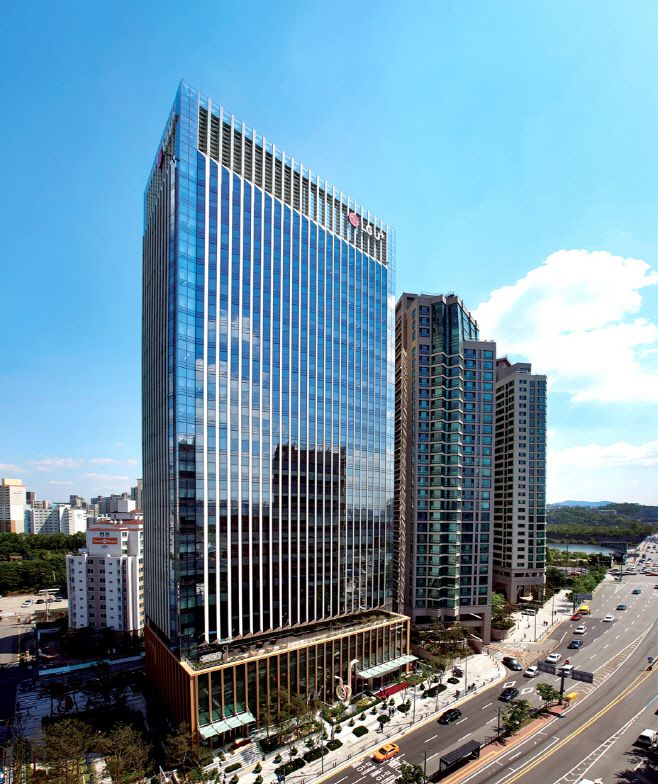 LG유플러스가 익시오에서 발생한 통화정보 노출 사고를 개보위에 자진 신고했다고 밝혔다./LG유플러스