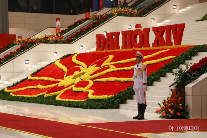 20일 제14차 베트남 공산당 전당대회가 개막한 하노이 국립컨벤션센터의 모습/하노이 정리나 특파원
