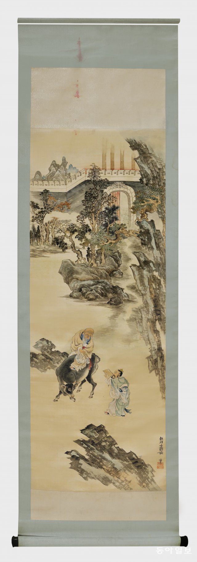 조선 후기 화가 장승업이 그린 ‘노자관출도.’ 러시아 황제 니콜라이 2세 대관식에 외교 선물로 건네기 위해 제작됐다. 국외소재문화재재단 제공