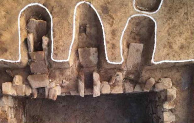 익산 서동생가터 유적에서 발견된 1호 석축 저온저장고 통기구. 문화재청 제공