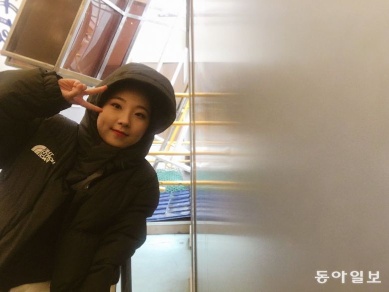 차다율 씨가 승무원 시절 편안한 복장으로 찍은 사진.  사진제공 차다율 씨