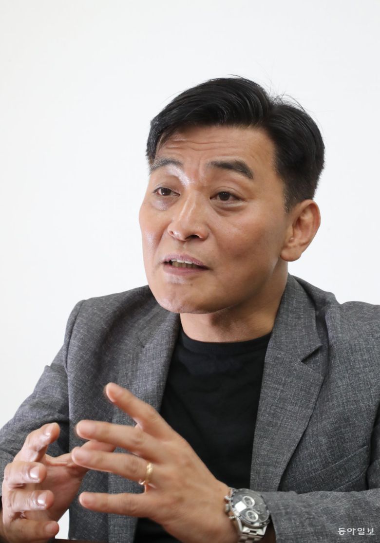 국민의힘 송상헌 홍보본부장이 5일 서울 여의도 국회에서 동아일보와 인터뷰를 하고 있다. 이훈구기자 ufo@donga.com