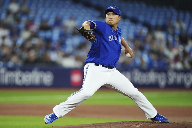 13일 경기에 선발 등판한 류현진. 토론토=AP 뉴시스