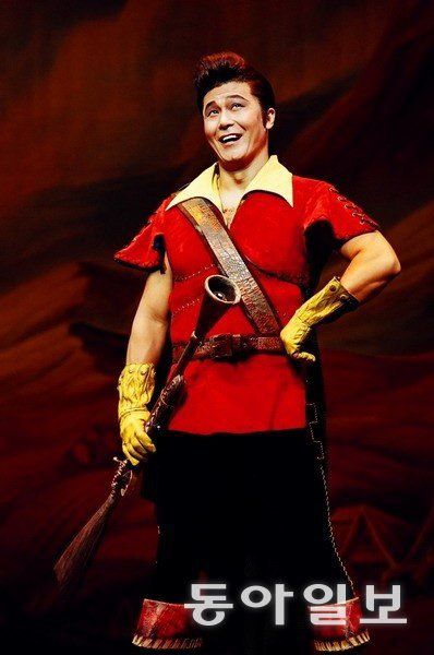 뮤지컬 ‘미녀와 야수’에서 개스톤으로 열연한 이정용. 이정용 제공