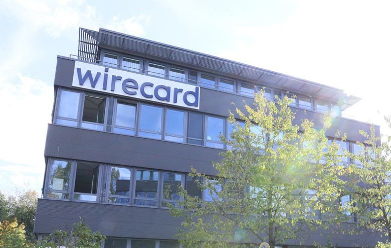 역사 속으로 사라진 독일 와이어카드. 한때 시총 240억 유로의 유럽 최대 핀테크 기업으로 꼽혔다. 도이치뱅크를 인수하겠다고 나섰을 정도. 하지만 수조원대 회계 부정이 확인되면서 몰락했다. 위키피디아