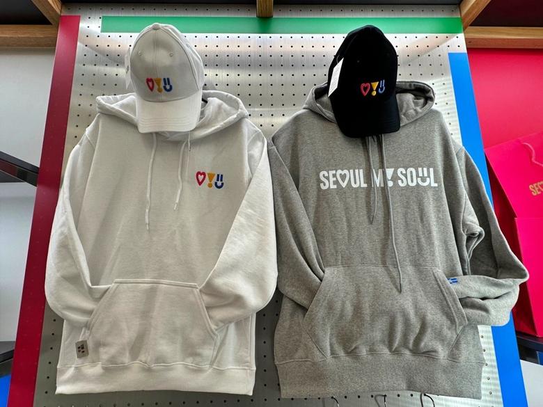 서울시 새 도시브랜드(SEOUL MY SOUL)를 활용한 굿즈 / 출처=IT동아