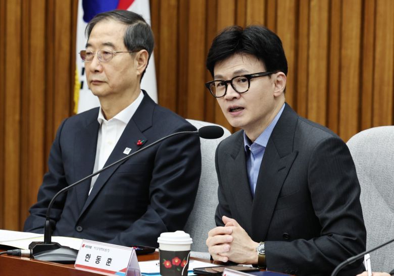 한동훈 국민의힘 비상대책위원장이 14일 오전 서울 여의도 국회에서 열린 제16차 고위당정협의회에서 모두발언을 하고 있다. 뉴스1