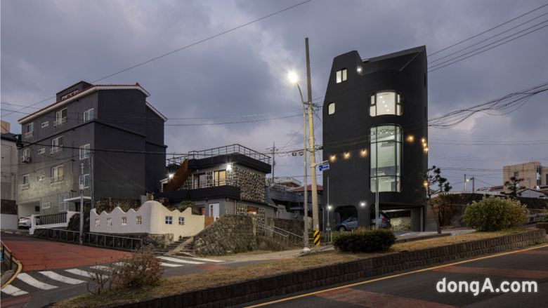 제오건축사사무소 제주 큰바다영 건축물