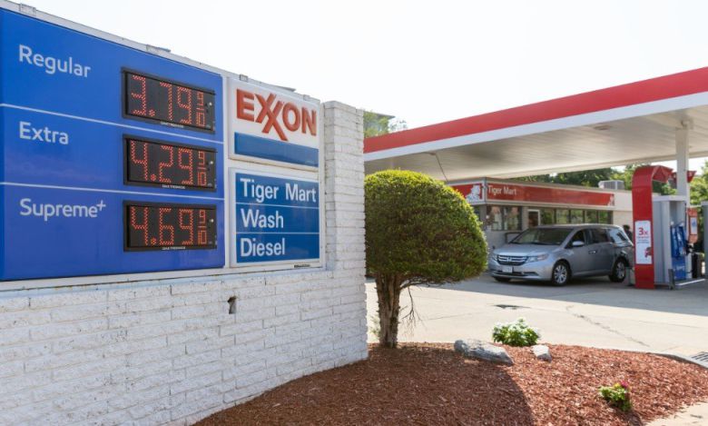 2024년 8월 미국 버지니아주의 한 주유소. 휘발유 가격이 갤런당 3.79달러(L당 1달러, 1428원)를 기록하고 있다. 신화통신 뉴시스