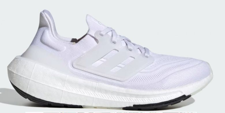 아디다스 울트라부스트 라이트