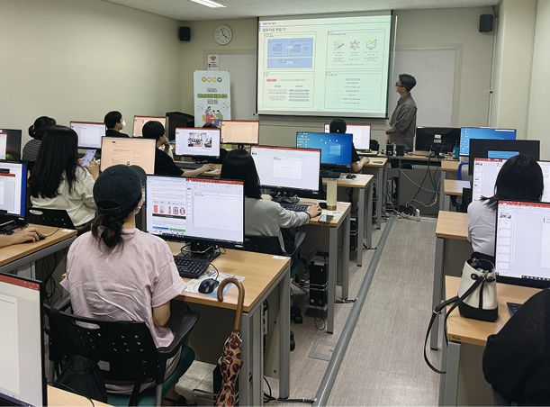 지난해 프로그램 참가자들이 교육을 받는 모습. 성동구 제공