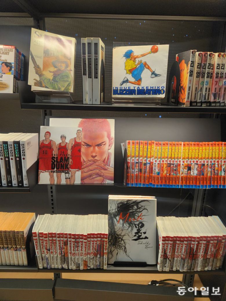 오랜 기간 사랑받아온 작품을 모아둔 ‘거장’ 코너.  이설 기자 snow@donga.com