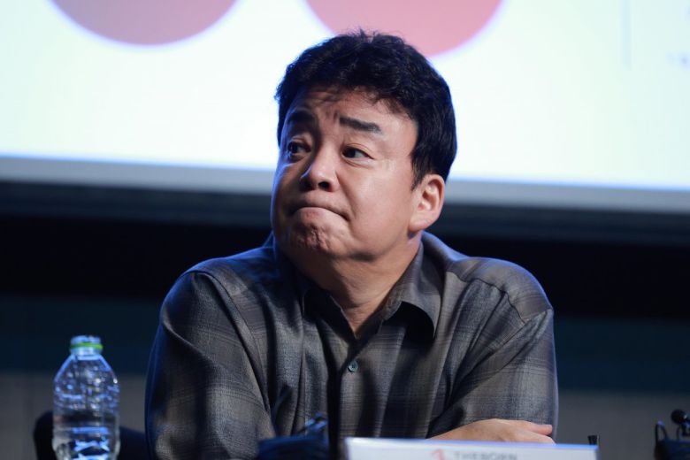 동아일보