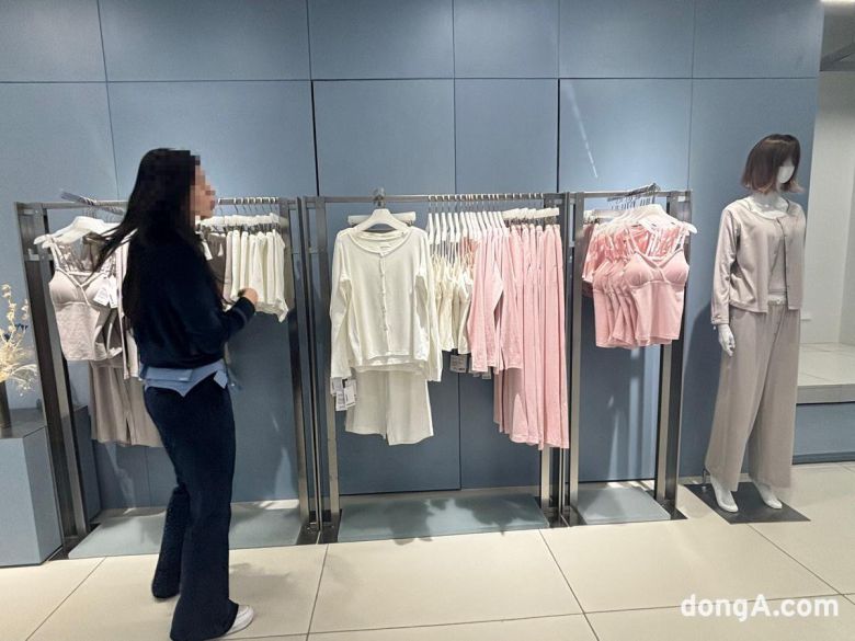 베리시는 속옷으로 시작해 이지웨어, 애슬레저룩, 일상복까지 제품군을 확장했다. 사진=황소영 기자